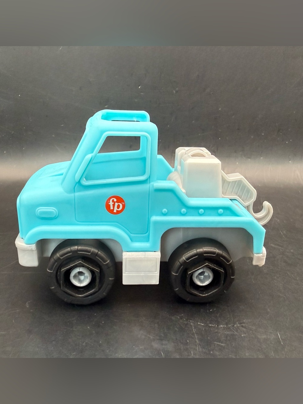 Fisher Price Little People Blue Tow Truck, Red Car, Female Tow Driver Lot Of 3 - Picture 4 of 15